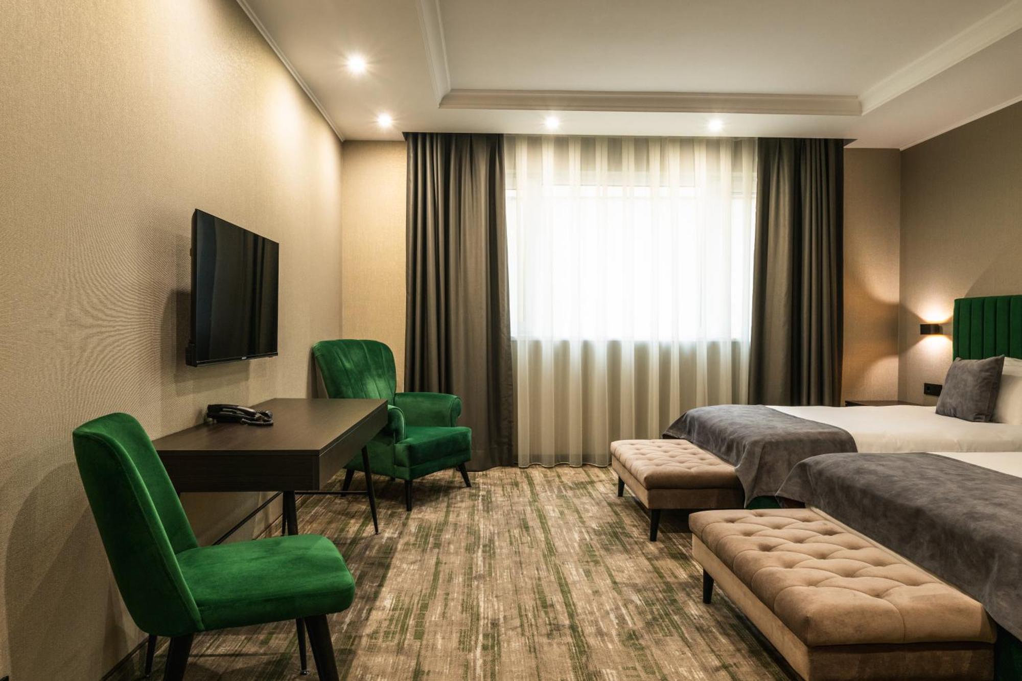 Empire Balneo & Spa Hotel Hisarja Exterior foto