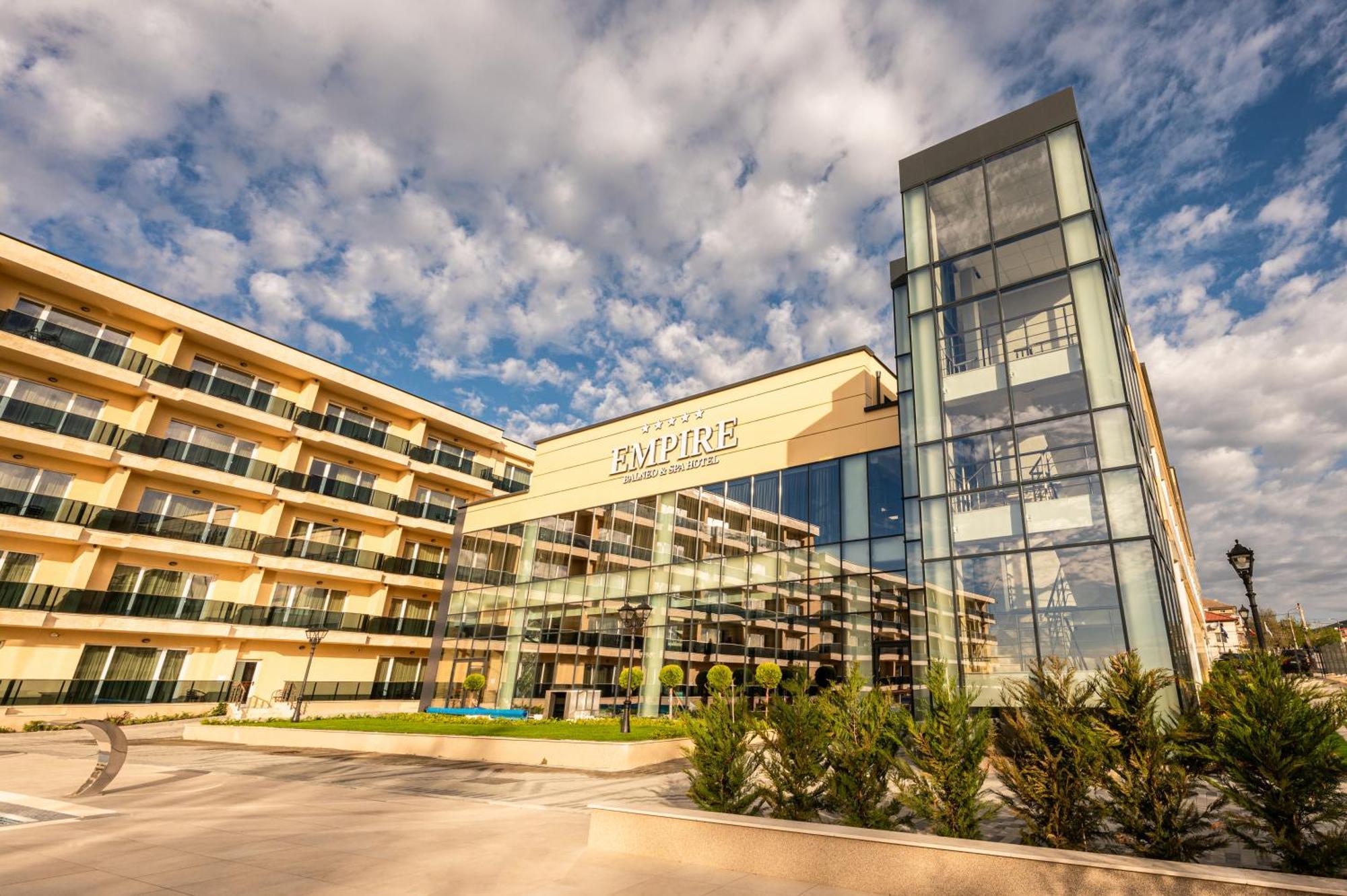 Empire Balneo & Spa Hotel Hisarja Exterior foto